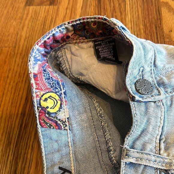 Hippie Laundry Women's Juniors Blue Denim Distressed Jean Shorts size 3 EUC - Picture 7 of 8